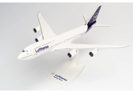 Lufthansa Boeing 747-8 (Herpa Snap-Fit 1:250)
