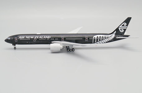 Air New Zealand Boeing 777-300ER (JC Wings 1:400)