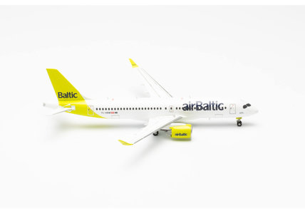 airBaltic Airbus A220-300 (Herpa Wings 1:200)