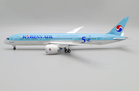 Korean Air Boeing 787-9 (JC Wings 1:200)