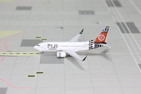 FIJI Airways Boeing 737-7X2 (Panda Models 1:400)