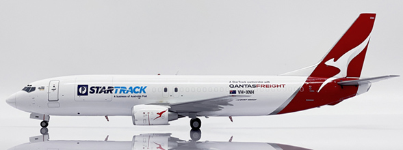 Qantas Freight Boeing 737-400SF (JC Wings 1:200)
