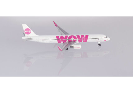 WOW Air Airbus A321 (Herpa Wings 1:500)