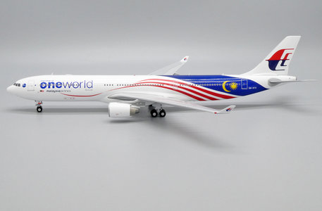 Malaysia Airlines Airbus A330-300 (JC Wings 1:200)