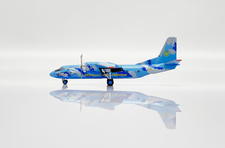 Ukraine Air Force Antonov An-26 (JC Wings 1:400)