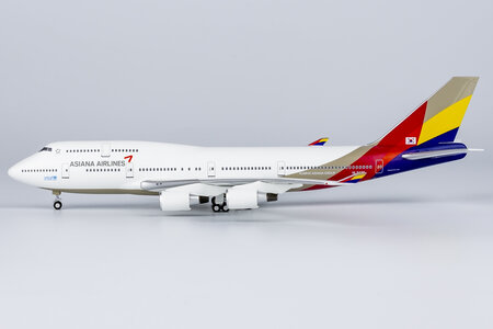 Asiana Airlines Boeing 747-400 (NG Lite 1:400)