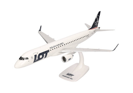 LOT Polish Airlines Embraer E195 (Herpa Snap-Fit 1:100)
