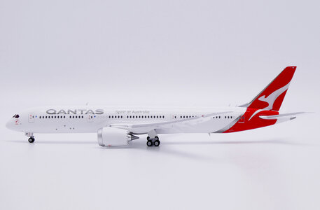 Qantas Boeing 787-9 (JC Wings 1:400)