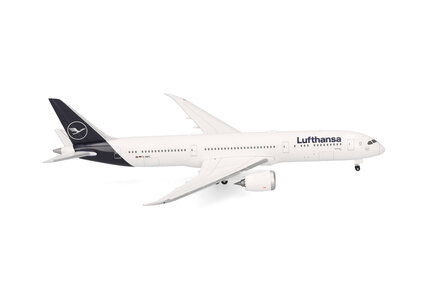 Lufthansa Boeing 787-9 (Herpa Wings 1:500)