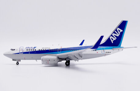 ANA - All Nippon Airways Boeing 737-700 (JC Wings 1:200)