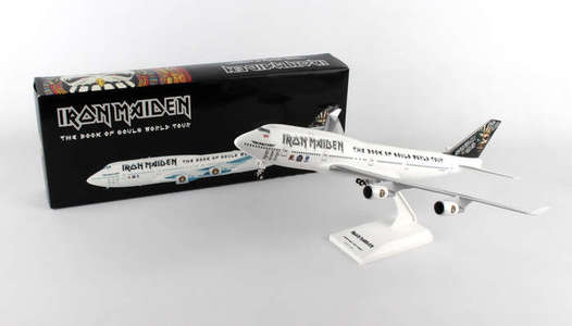 Iron Maiden Boeing 747-400 (Skymarks 1:200)