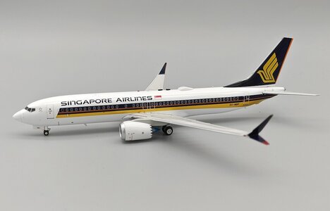 Singapore Airlines Boeing 737 MAX 8 (JFox 1:200)