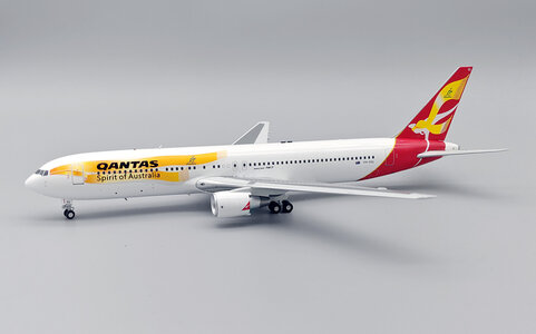 Qantas Boeing 767-338/ER (Inflight200 1:200)