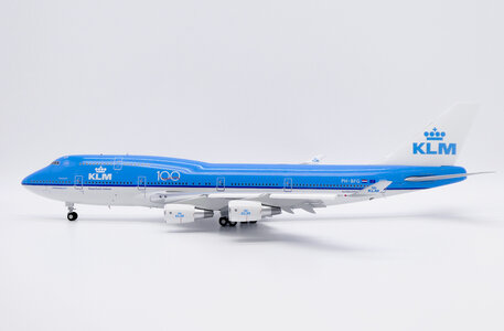 KLM Royal Dutch Airlines Boeing 747-400 (JC Wings 1:200)