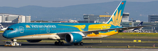 Vietnam Airlines Boeing 787-9 (Aviation400 1:400)
