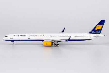 Icelandair (Fly Khiva) Boeing 757-300/w (NG Models 1:400)