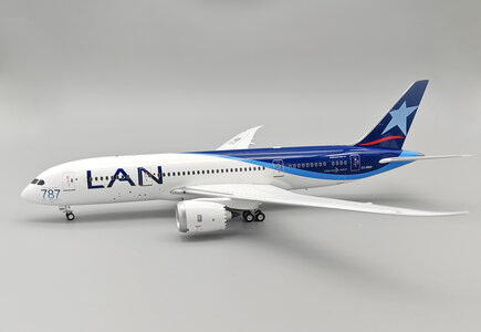 LAN Airlines Boeing 787-8 (Inflight200 1:200)