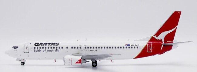 Qantas Boeing 737-400 (JC Wings 1:200)