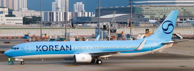 Korean Air Boeing 737-900ER (JC Wings 1:400)
