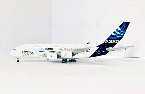 Airbus House Colours Airbus A380 (Apollo 1:400)