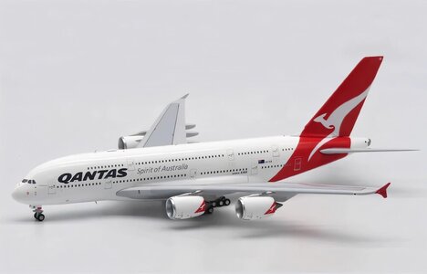 Qantas Airbus A380 (Apollo 1:400)