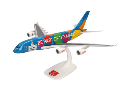 Emirates Airbus A380-800 (Herpa Snap-Fit 1:250)