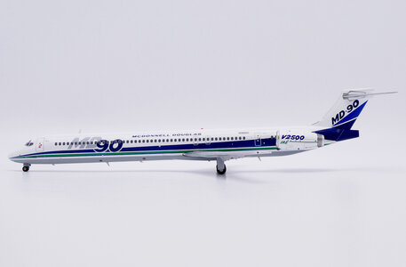 House Colors McDonnell Douglas MD-90 (JC Wings 1:200)