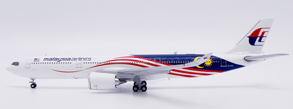 Malaysia Airlines Airbus A330-900neo (JC Wings 1:400)