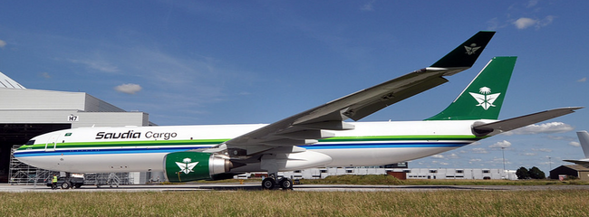 Saudia Cargo Airbus A330-300(P2F) (JC Wings 1:400)