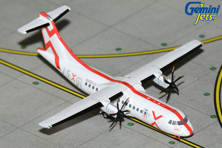 ScaleModelStore.com :: GeminiJets 1:400 - GJJSX2404 - JSX ATR 42-600