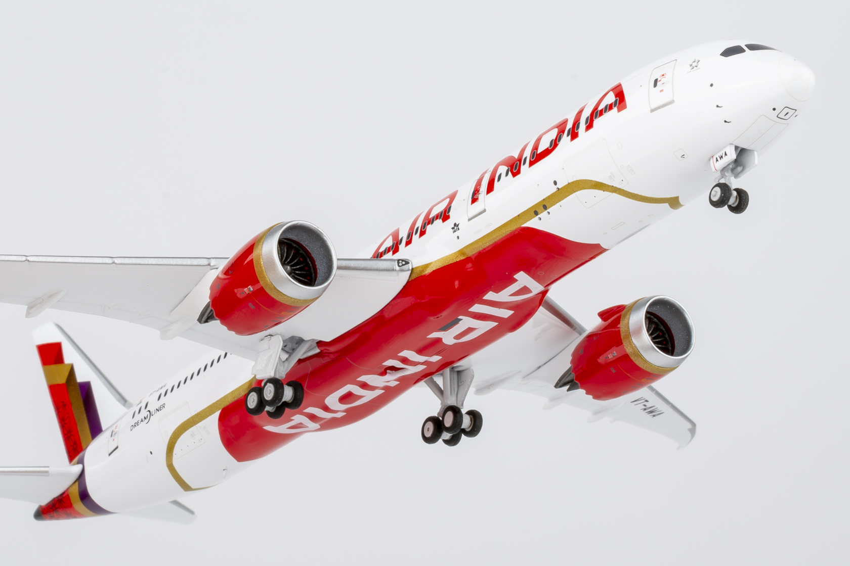 ScaleModelStore.com :: NG Models 1:400 - 55155 - Air India Boeing