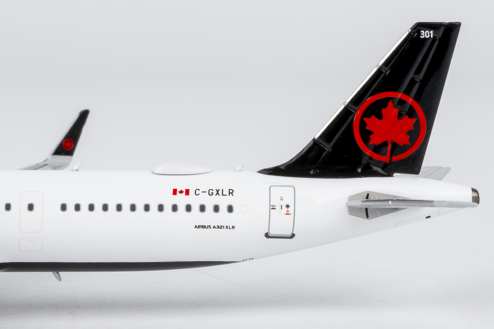ScaleModelStore.com :: NG Models 1:400 - 13149 - Air Canada Airbus