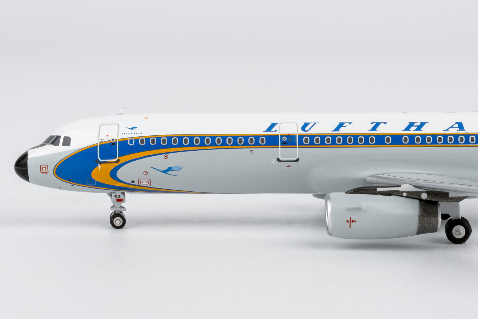 ScaleModelStore.com :: NG Models 1:400 - 13159 - Lufthansa Airbus