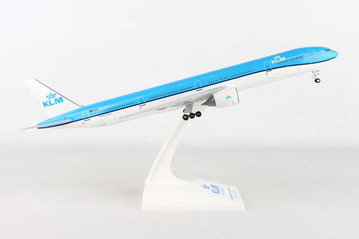 Skymarks KLM 777-300er 1/200 W/Gear New Livery SKR951 