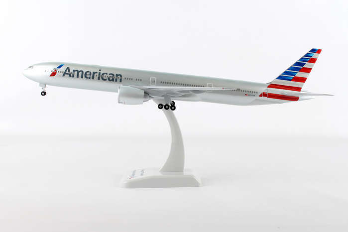 American Airlines Boeing 777-300ER 1:200 Flight Miniatures Modell B777 