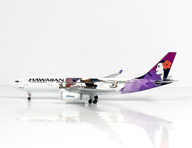 Miniature avion Airbus A330-200 - 1:500