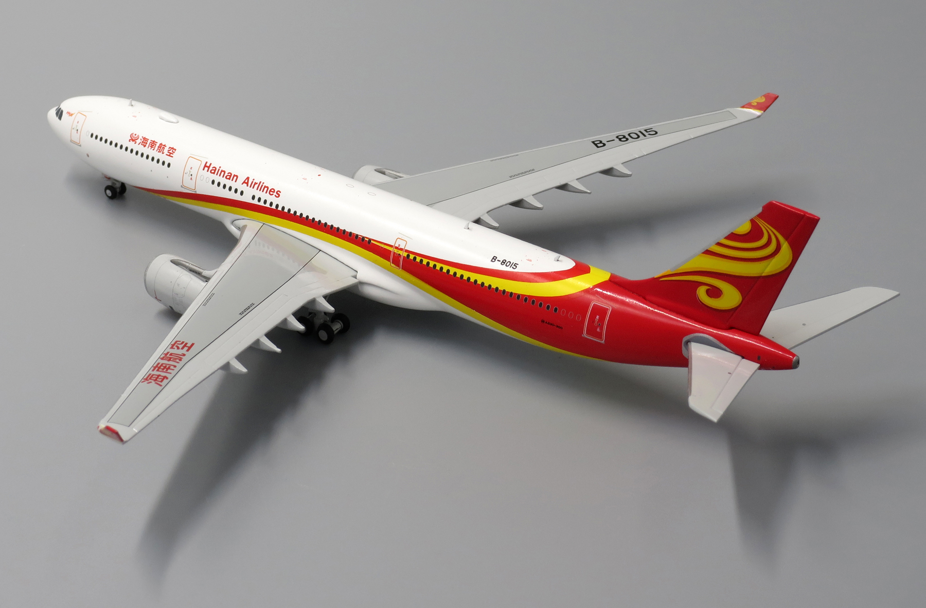Scale Model JC Wings 1400 XX4714 Hainan Airlines
