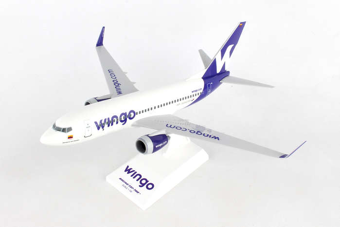 SkyMarks Wingo Boeing 737-700 SKR968 1/130 Reg# HP-1524CMP Colombia New 