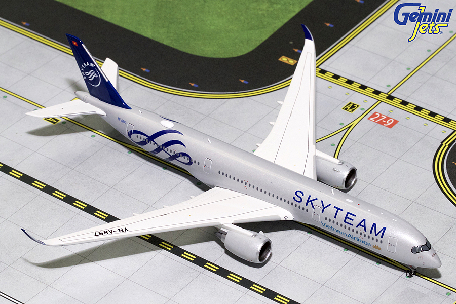 Gemini Jets 1:400 Vietnam Airlines Airbus A350-900 /"Skyteam/" GJHVN1778 IN STOCK