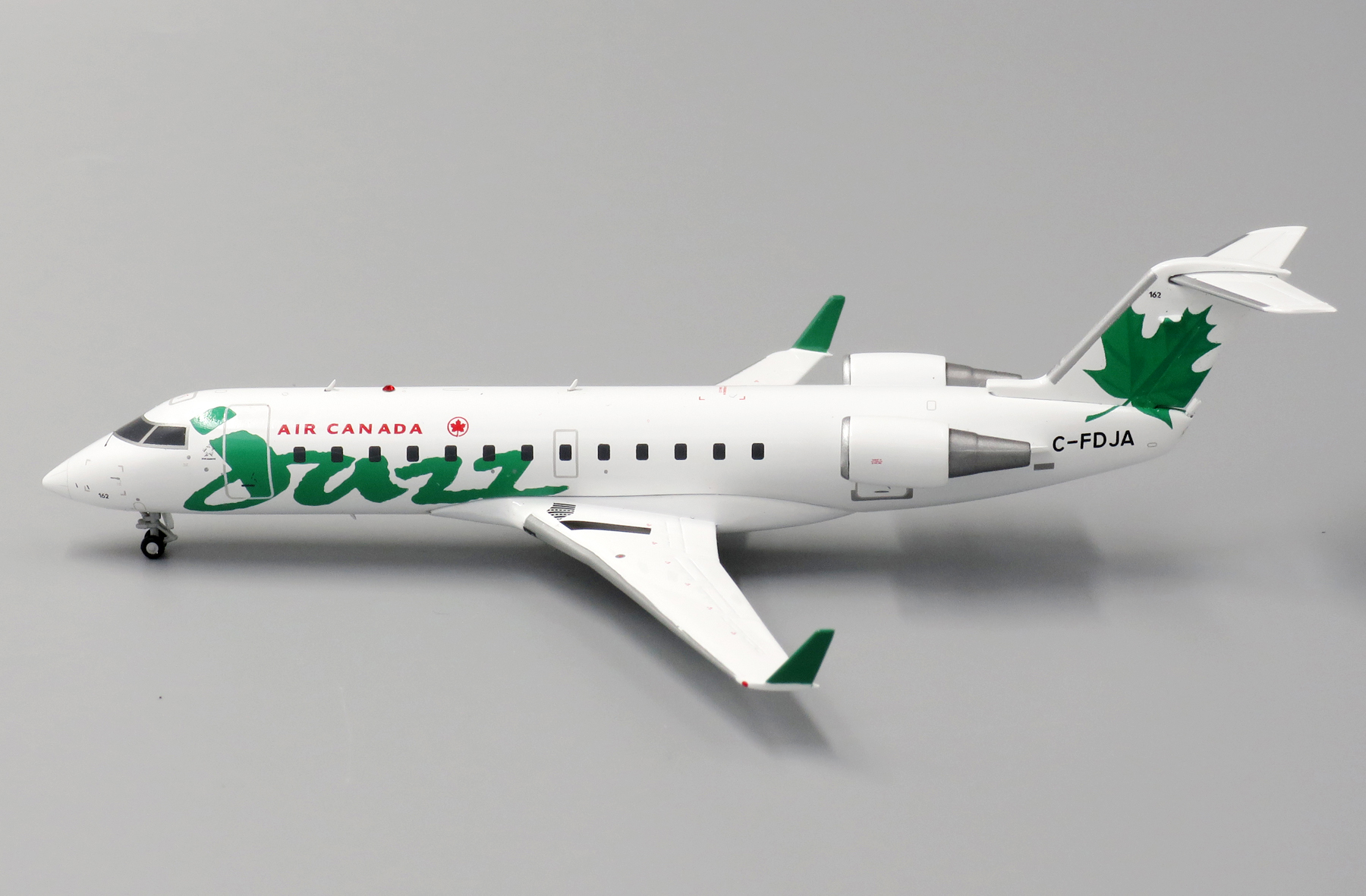 激安価格の激安価格のNG Models BOMBARDIER ボンバルディア CRJ200