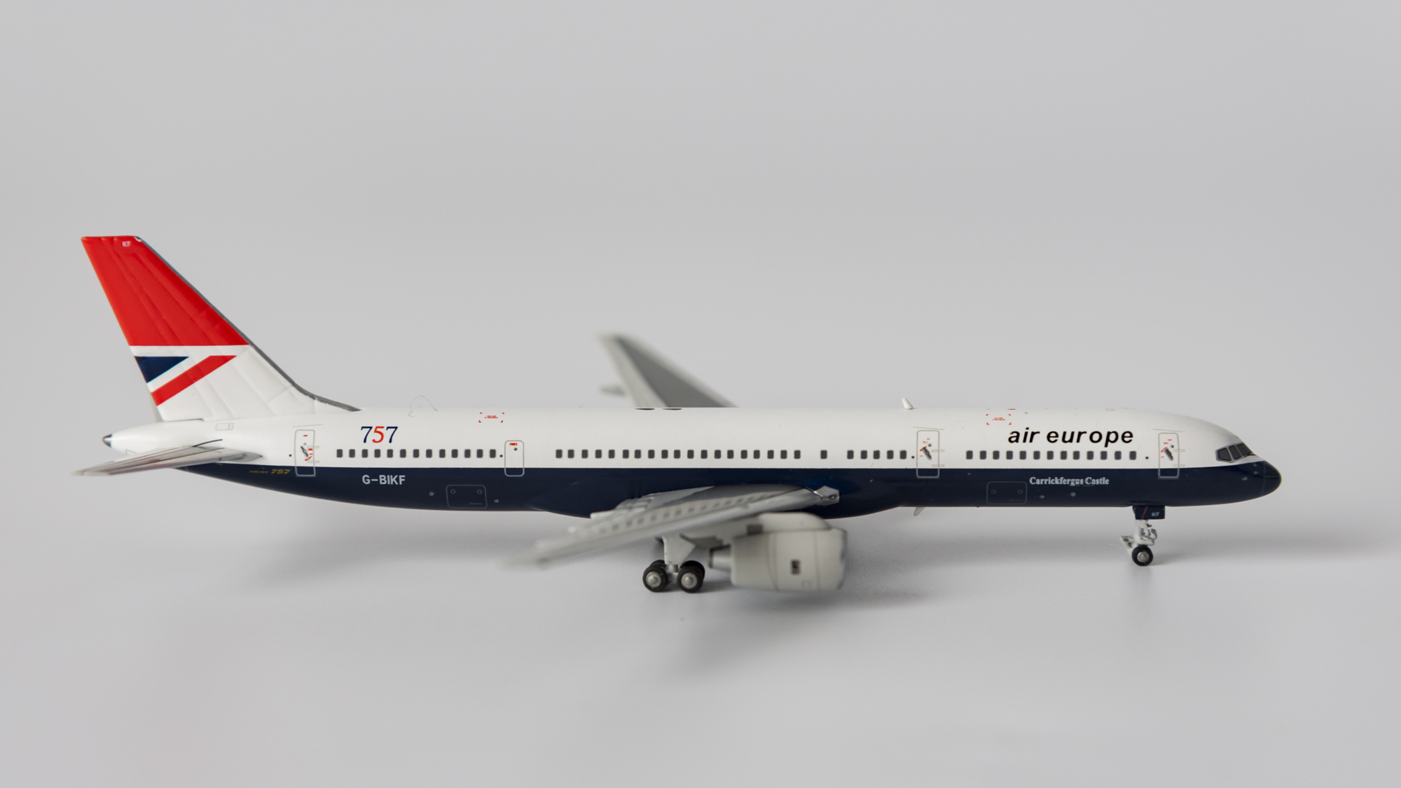 NG model 1/400 Air China Boeing 757-200 B-2856 miniature model 