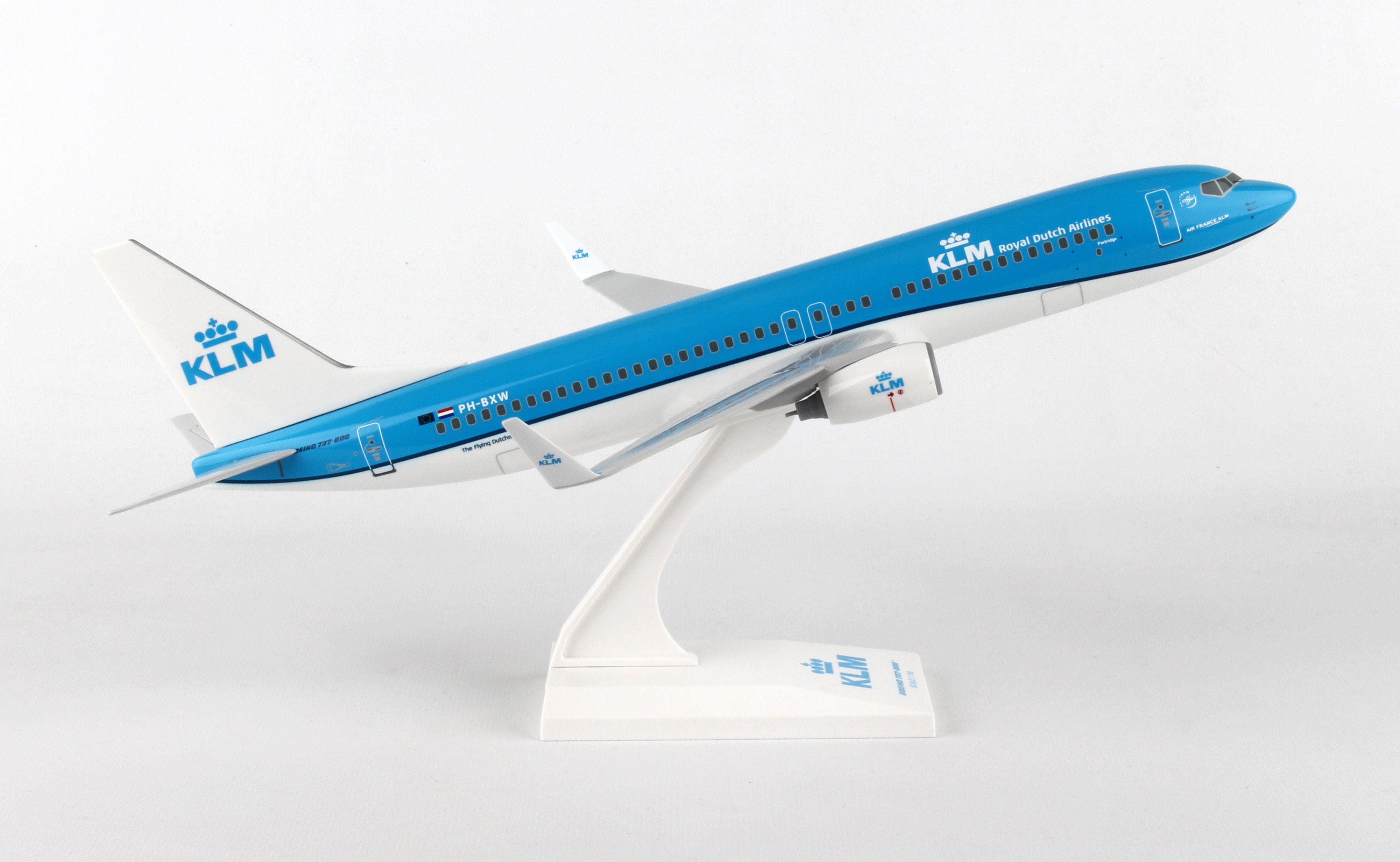 Daron Skymarks KLM 737-800 1/130 New Livery Model Aircraft 