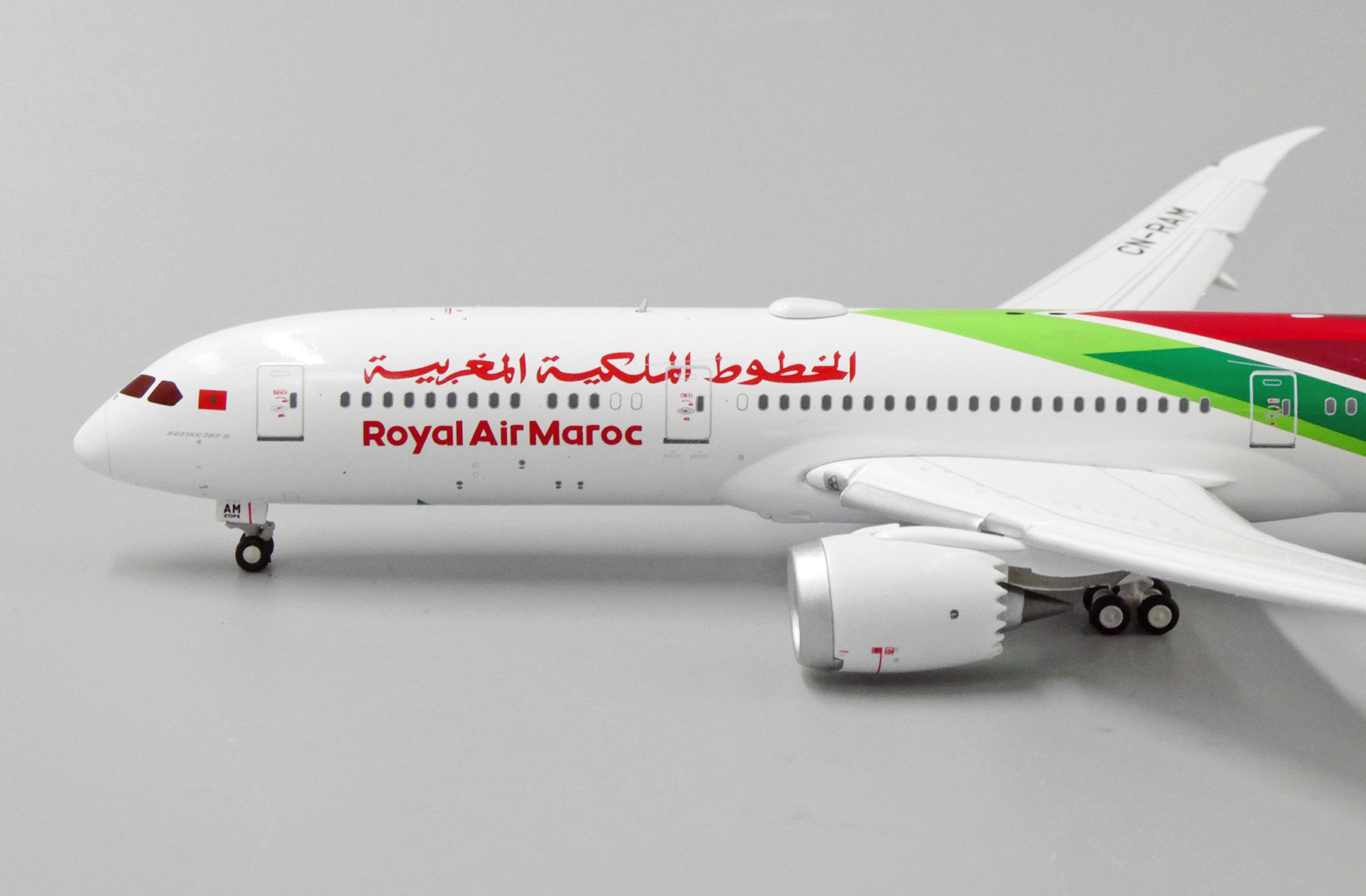 Avion Boeing 787-8 De Royal Air Maroc Cn-rgb Escala 1:400