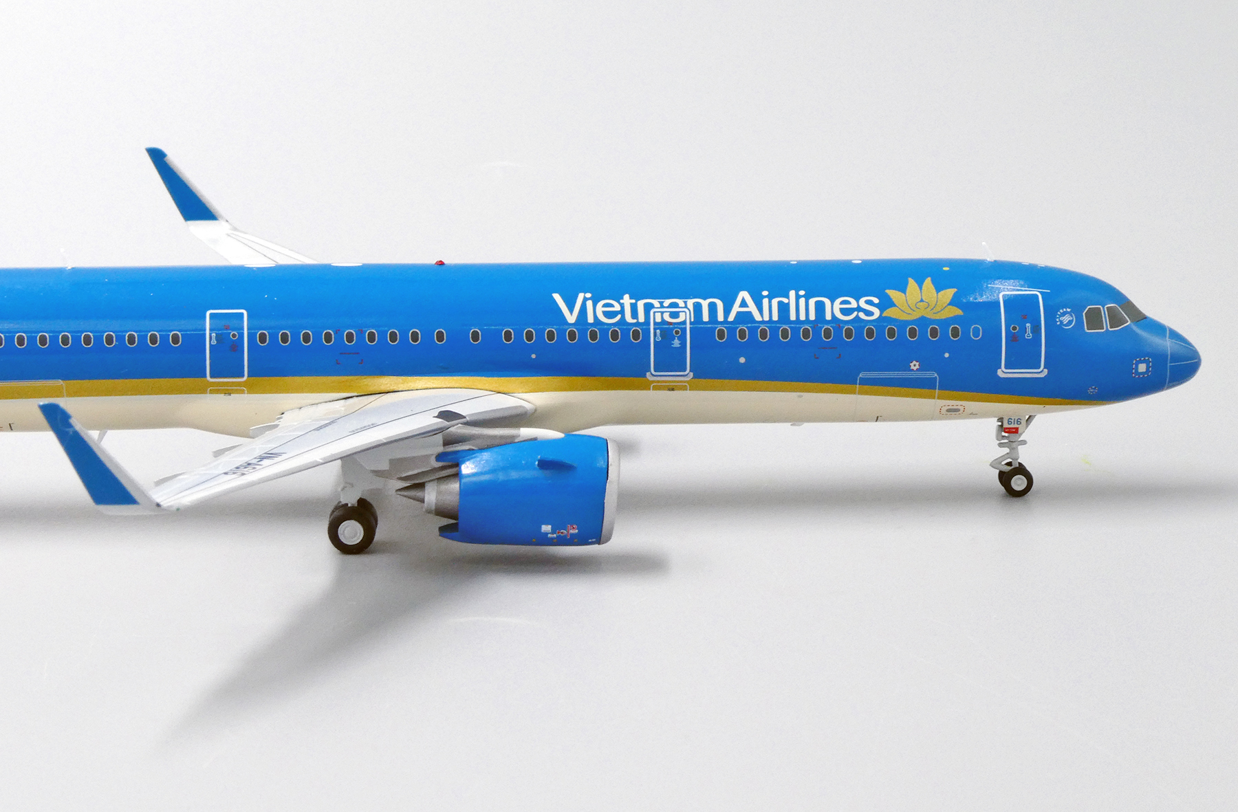 ベトナム航空 A321neo 1/200 JC WINGS