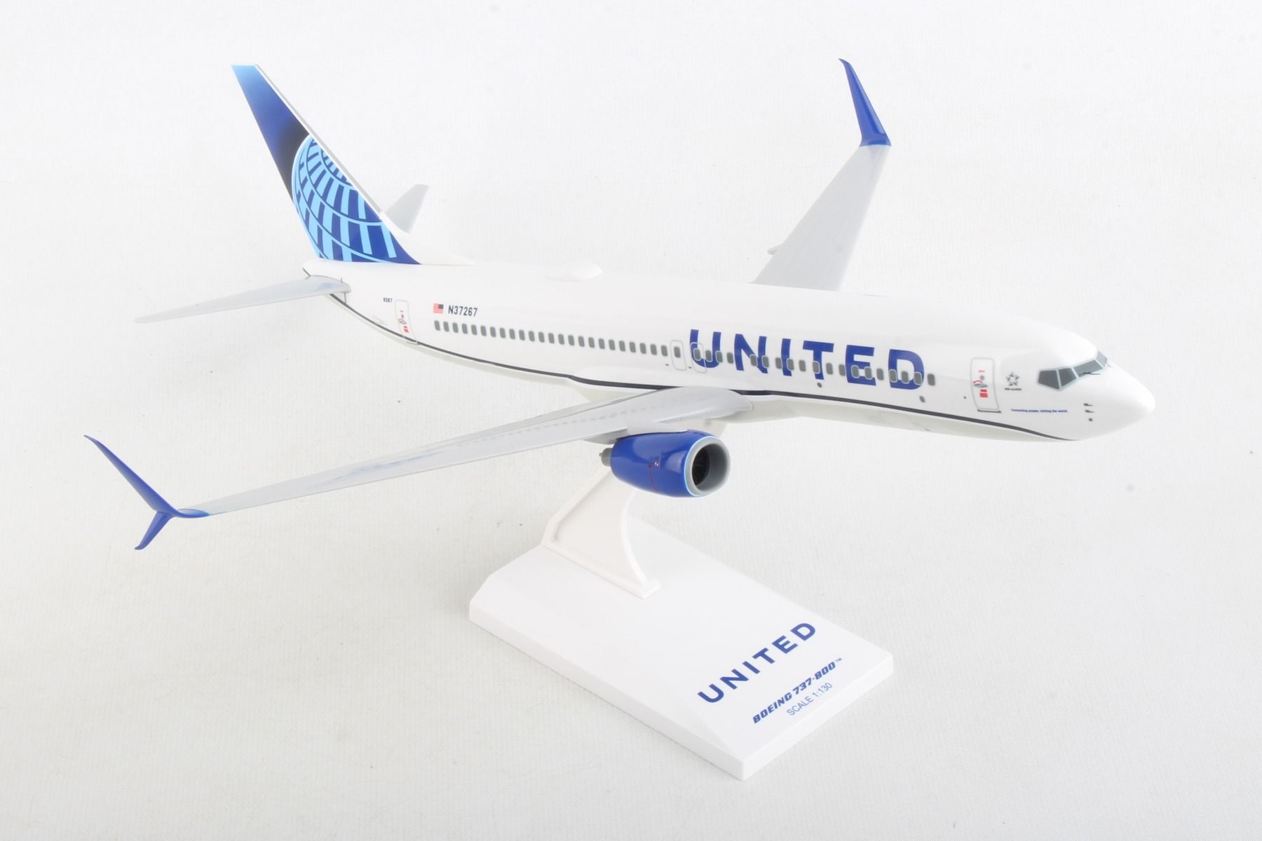 1:200 INFLIGHT200 UNITED AIRLINES B 737-800 MODEL AIRPLANE IF738UA0619 NEW 
