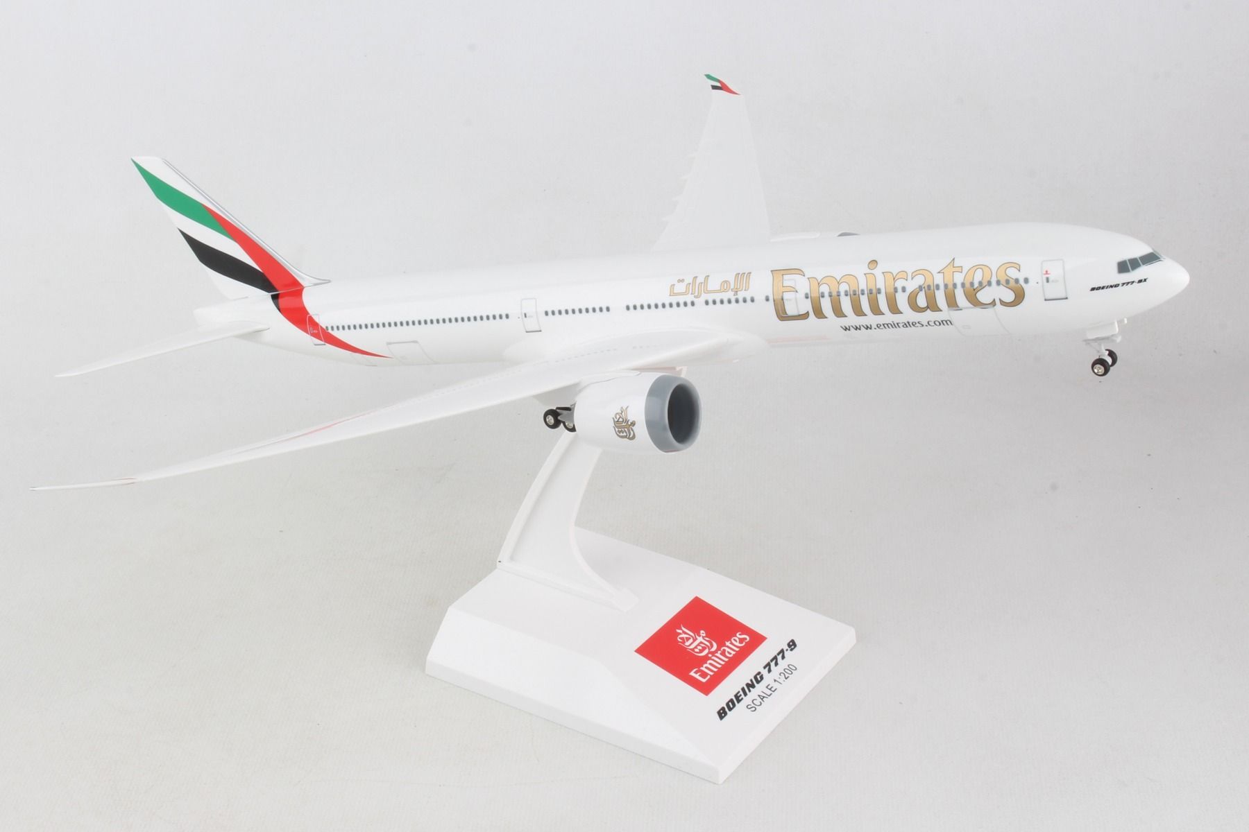 ScaleModelStore Skymarks 1 200 SKR1043 Emirates Boeing 777 9X