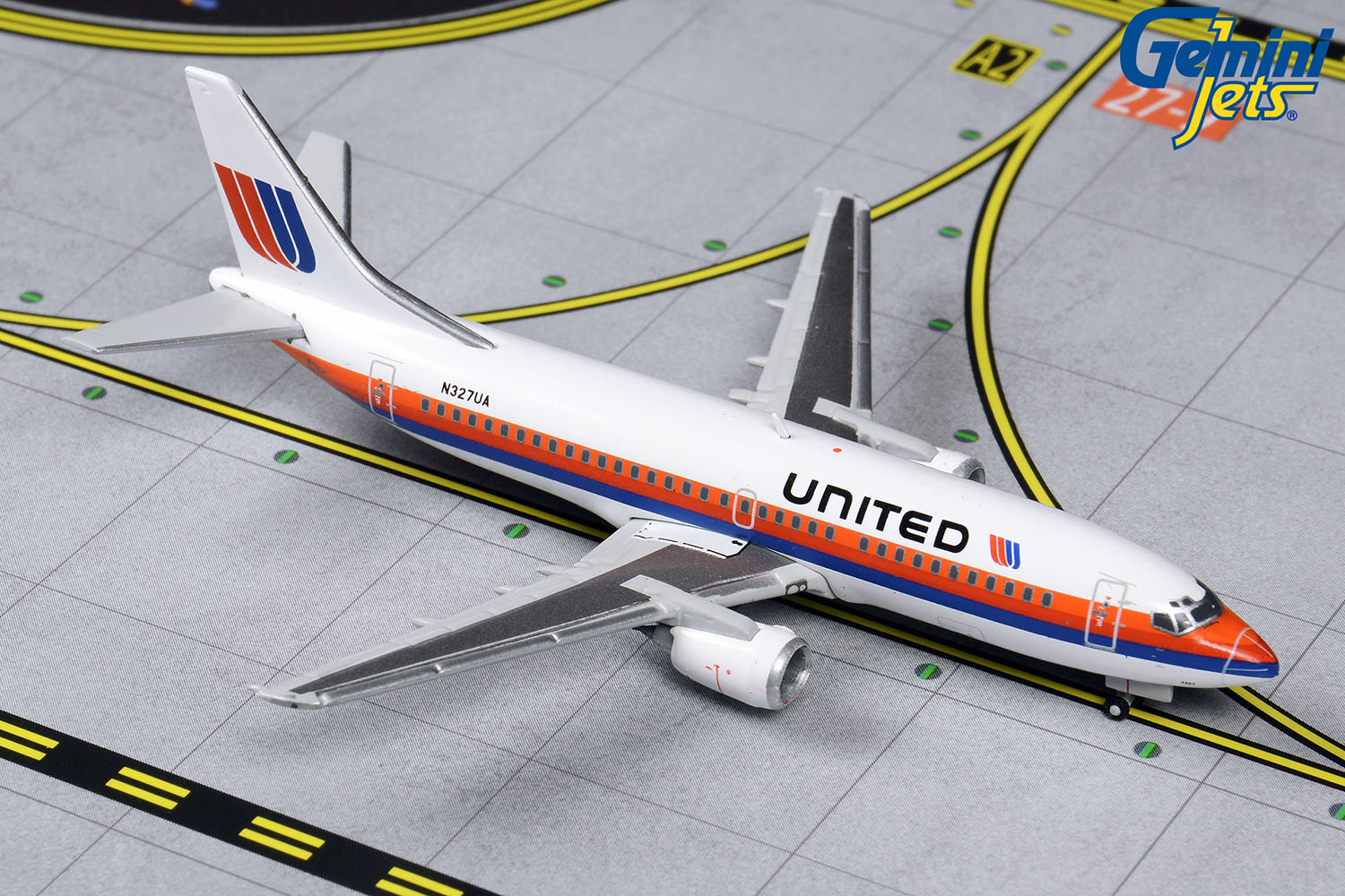 GO AIRLINES 737-300 1:200 SCALE PLASTIC SNAPFIT MODEL W671 Details about   WOOSTER 
