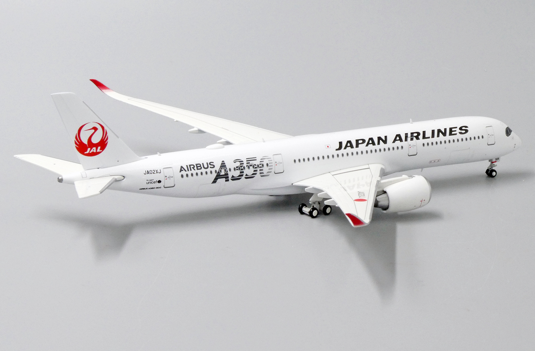 ScaleModelStore.com :: JC Wings 1:400 - EW4359002 - Japan Airlines
