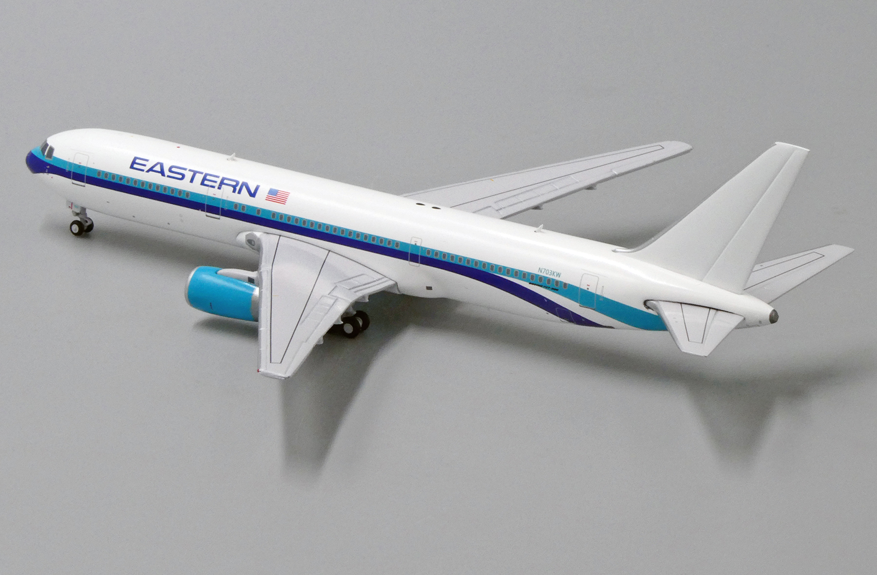 Details about   JC Wings 1:400 scale diecast model Eastern B 767-3ER Commercial Airliner N703KW 