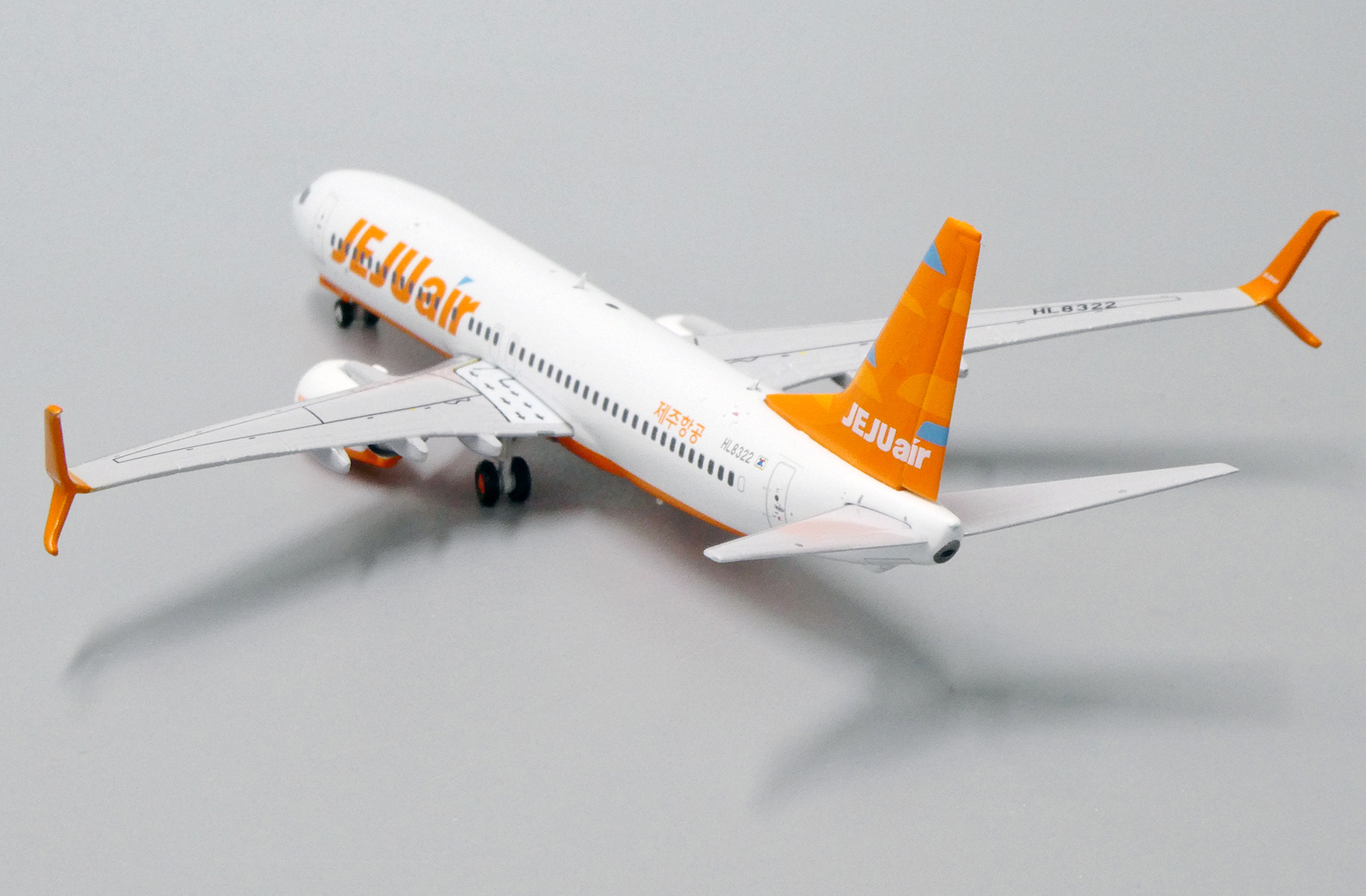JC Wings 1400 XX4184 Jeju Air Boeing 737800